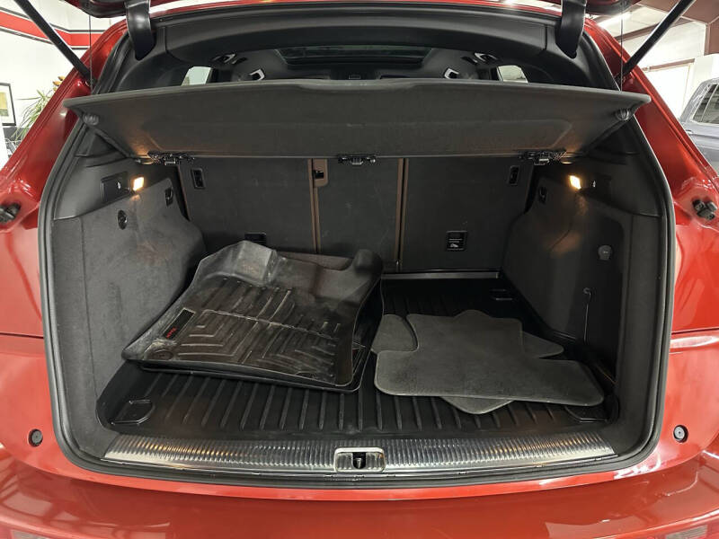 2015 Audi Q5 2.0T quattro Premium Plus