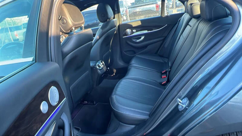 2017 Mercedes-Benz E-Class E 300