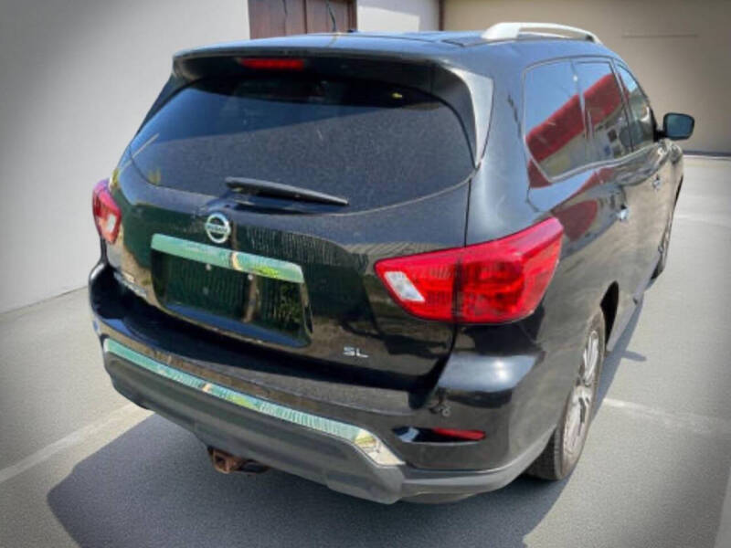 2017 Nissan Pathfinder S