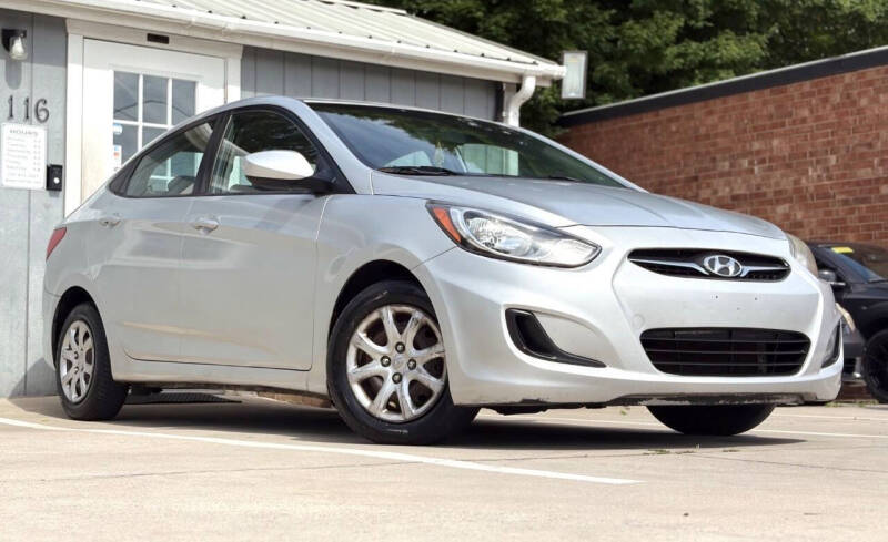 2013 Hyundai Accent GLS