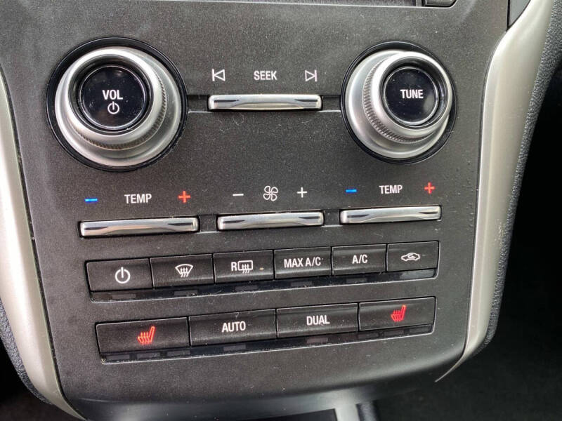 2019 Lincoln MKC Select