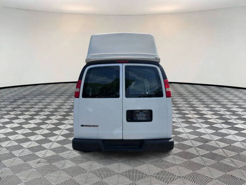 2009 Chevrolet Express 2500