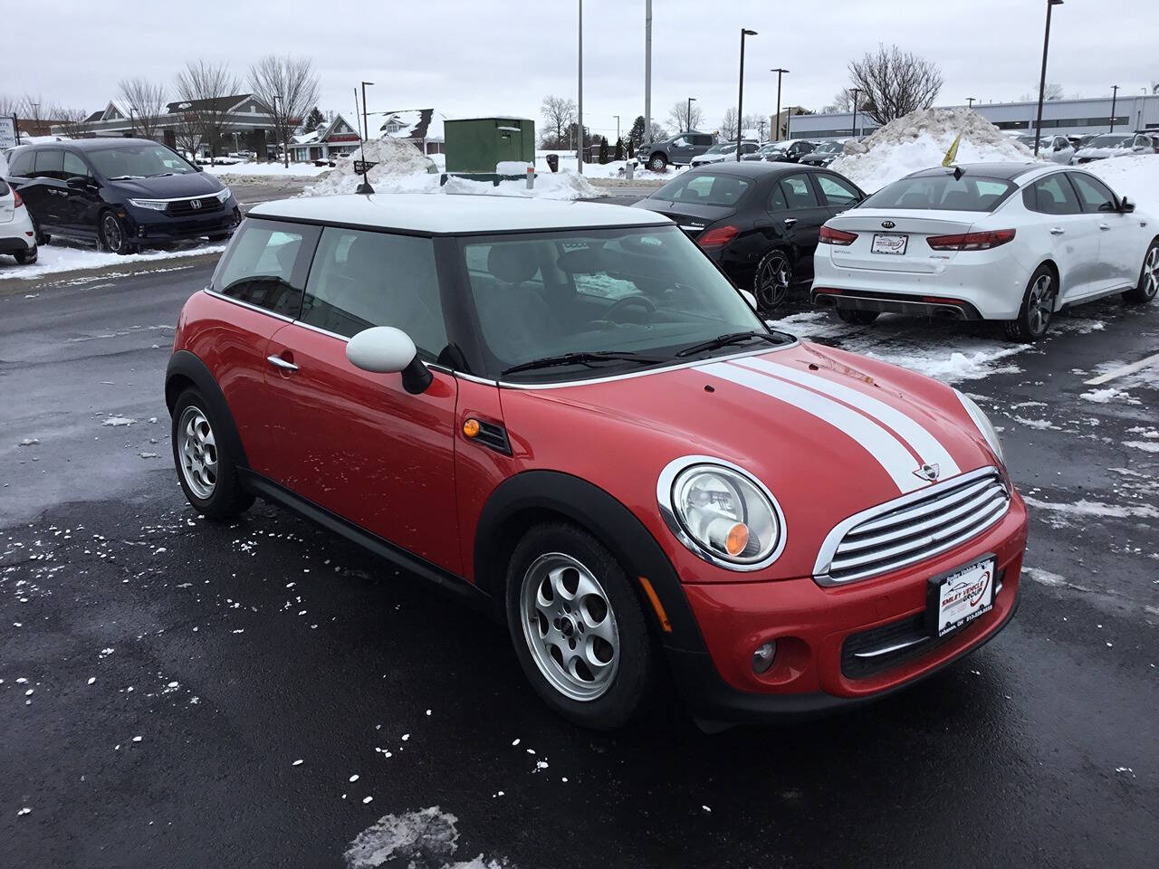 2013 MINI Hardtop for sale at Smiley Vehicle Group in Lebanon, OH