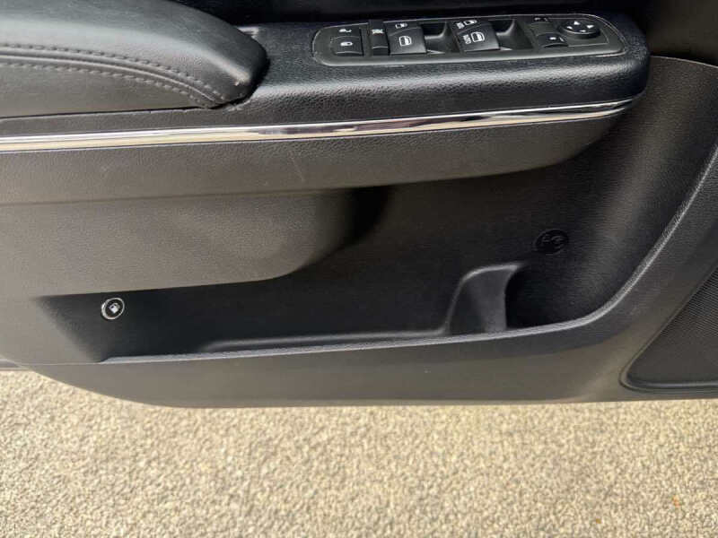 2012 Dodge Charger SE