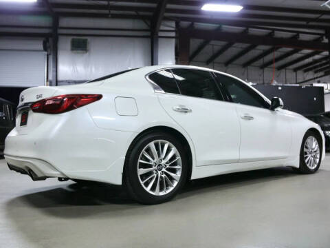 2021 Infiniti Q50 Luxe