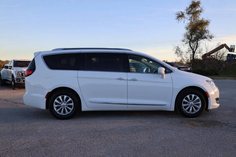 2019 Chrysler Pacifica Touring L