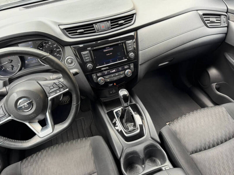 2018 Nissan Rogue