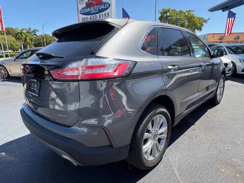 2022 Ford Edge Titanium