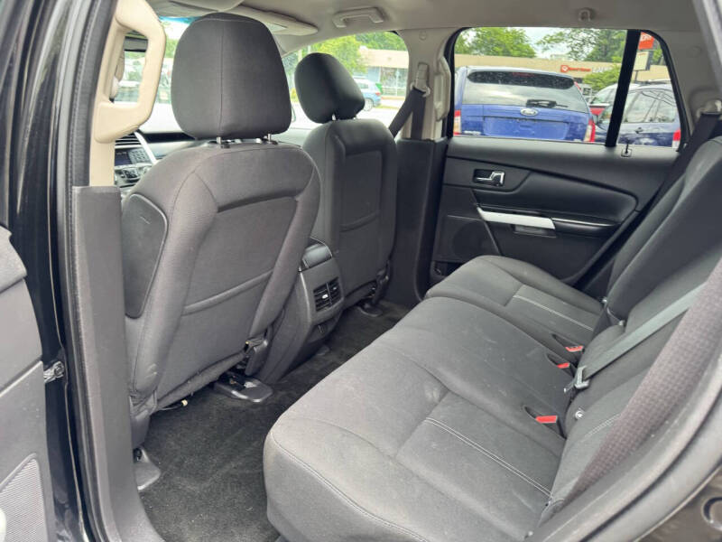2013 Ford Edge SE