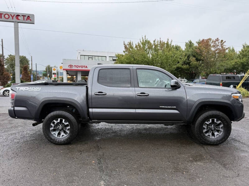 2023 Toyota Tacoma TRD Off-Road