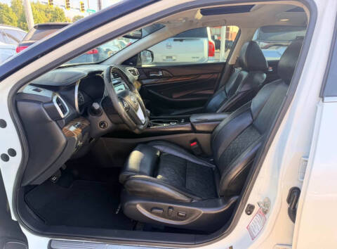 2017 Nissan Maxima Platinum