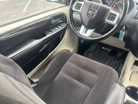 2014 Dodge Grand Caravan SXT 30th Anniversary