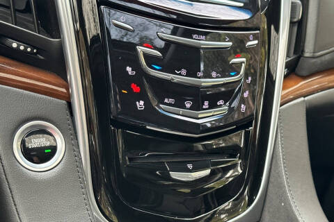 2020 Cadillac Escalade Premium Luxury