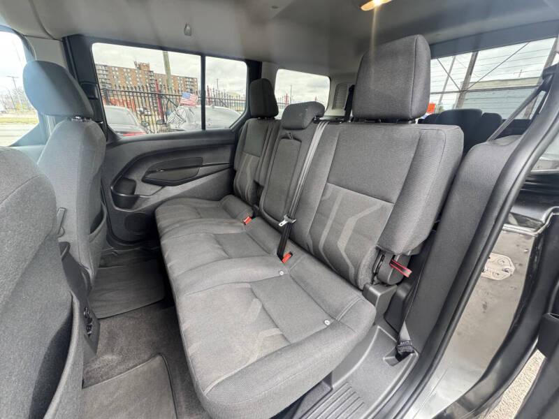 2017 Ford Transit Connect XLT