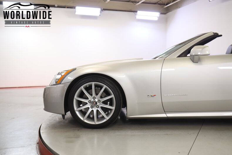 2006 Cadillac XLR-V