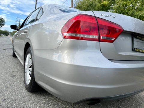 2014 Volkswagen Passat 1.8T S PZEV