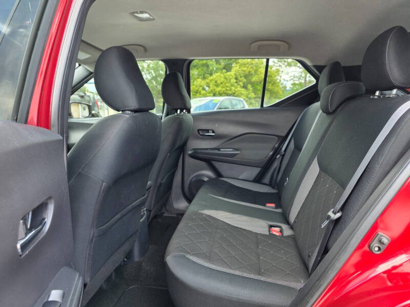 2019 Nissan Kicks SV