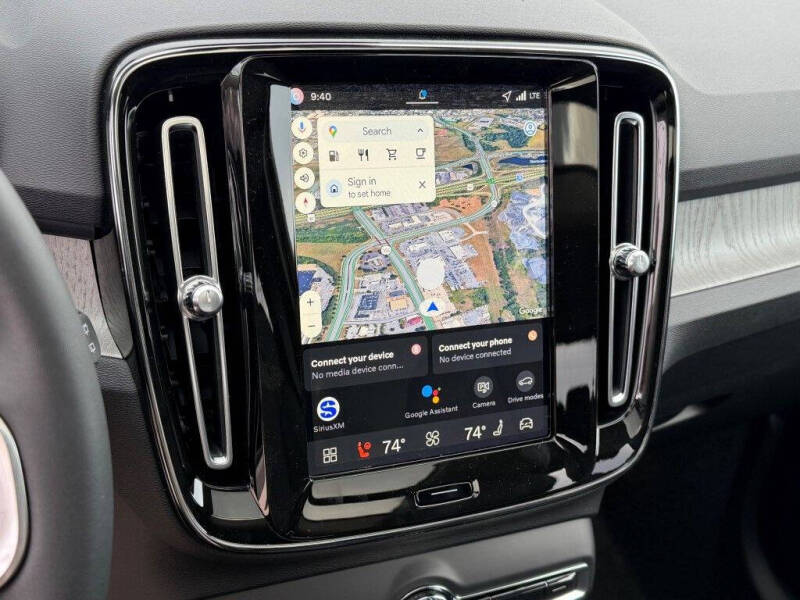 2026 Volvo XC40 B5 Core