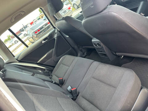 2013 Volkswagen Tiguan S 4Motion