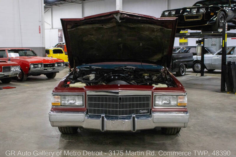1990 Cadillac Brougham