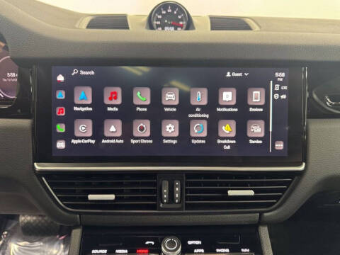 2023 Porsche Cayenne