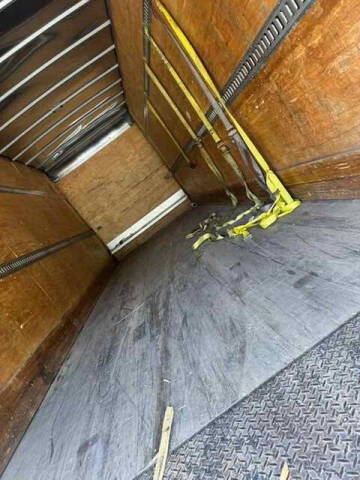 2016 Freightliner M2 106