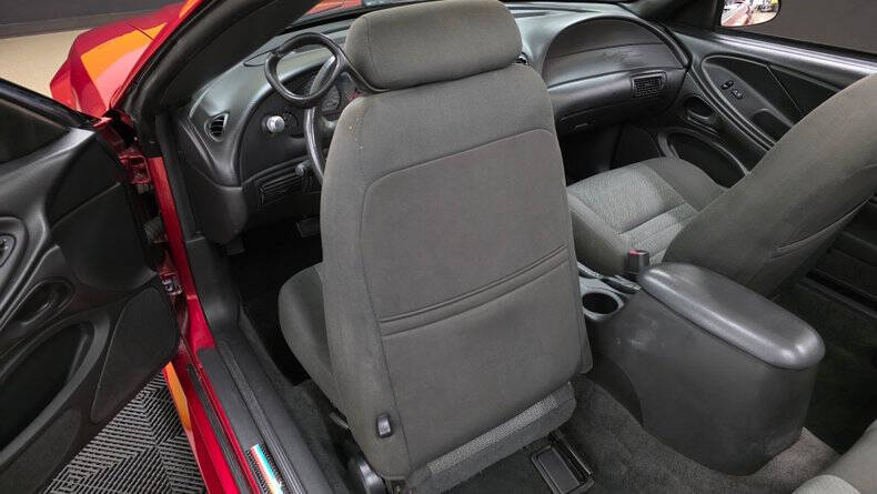 2001 Ford Mustang GT