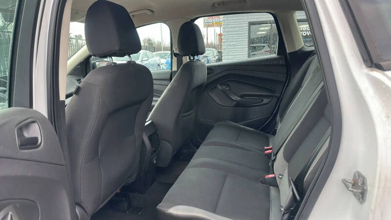 2013 Ford Escape S