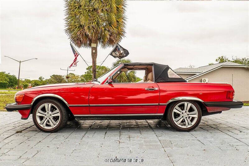 1988 Mercedes-Benz 560-Class 560 SL