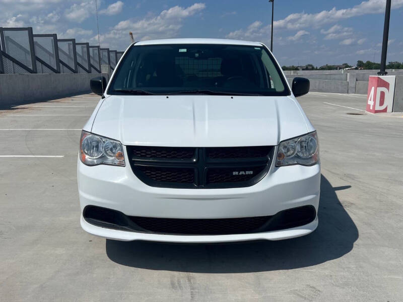2014 RAM C/V