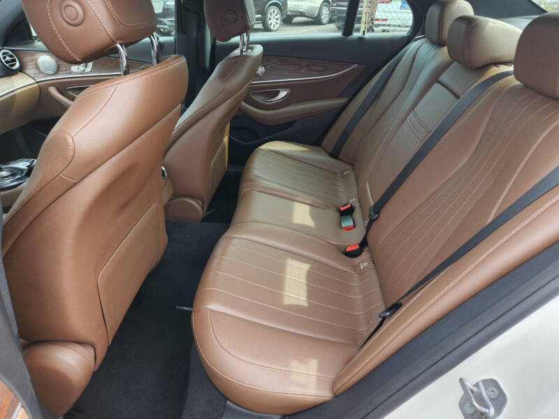 2017 Mercedes-Benz E-Class E 300 4MATIC