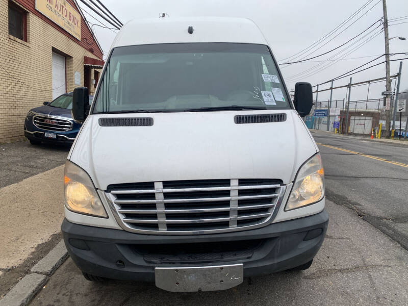 2011 Freightliner Sprinter 2500
