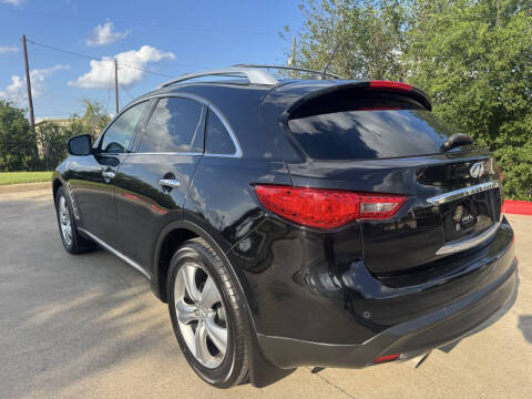 2010 Infiniti FX35