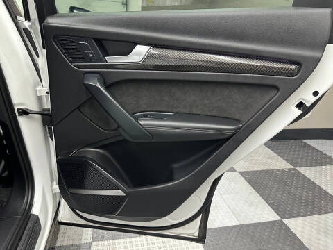 2018 Audi SQ5 3.0T quattro Prestige