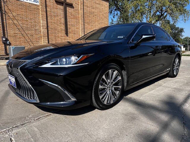 2021 Lexus ES 300h