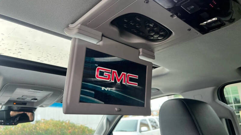 2019 GMC Yukon XL SLT