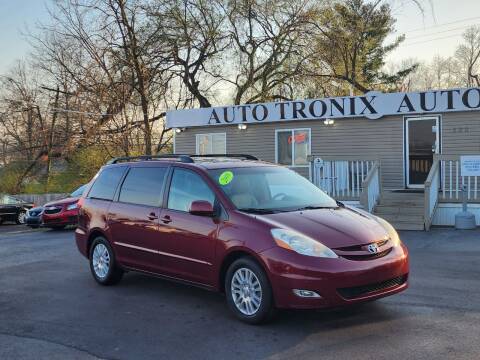 2009 Toyota Sienna for sale at Auto Tronix in Lexington KY
