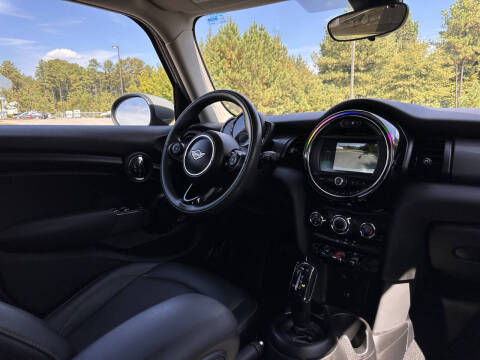 2021 MINI Hardtop 4 Door Cooper