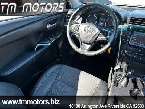 2017 Toyota Camry SE