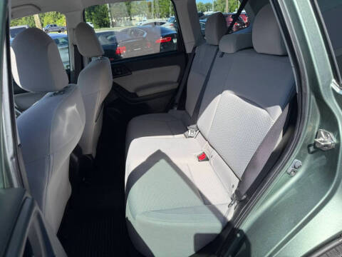 2018 Subaru Forester 2.5i