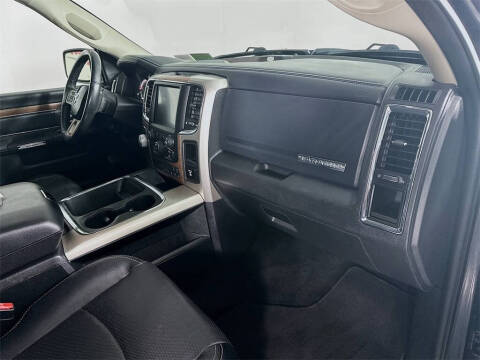 2017 RAM 1500 Laramie