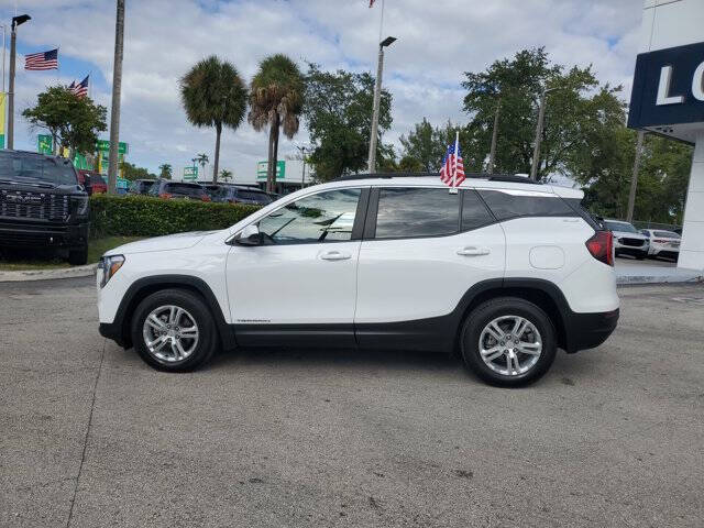 2022 GMC Terrain SLE