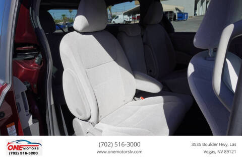 2016 Toyota Sienna