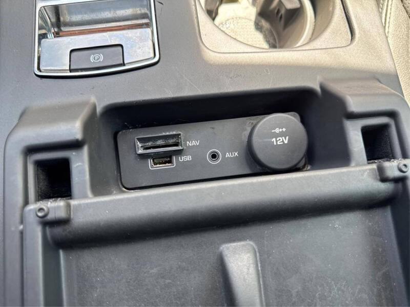 2017 Land Rover Discovery SE