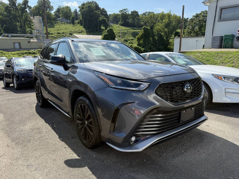 2024 Toyota Highlander XSE's photo