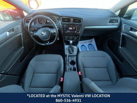 2019 Volkswagen Golf S