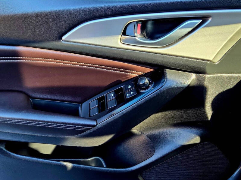 2017 Mazda MAZDA3 Touring