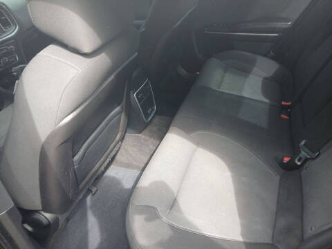 2015 Dodge Charger SE