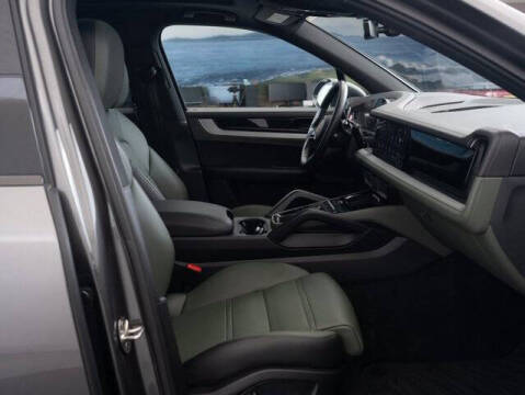 2024 Porsche Cayenne