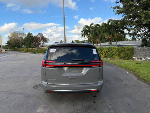 2023 Chrysler Pacifica Limited